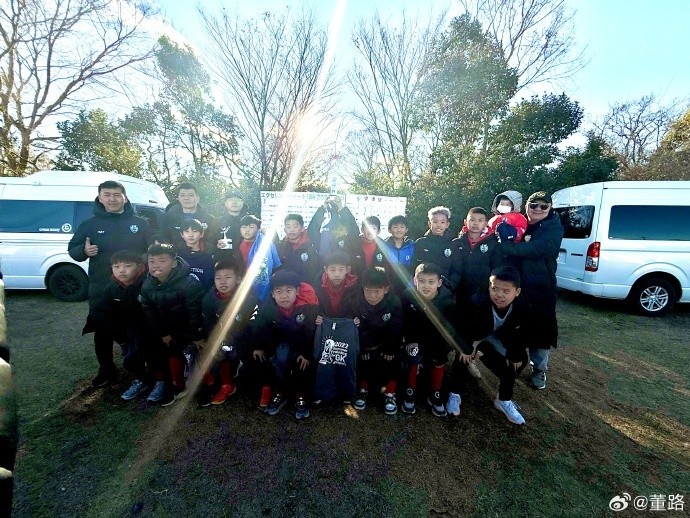  8戰(zhàn)全勝奪日本杯賽冠軍！中國(guó)足球小將發(fā)布感謝信