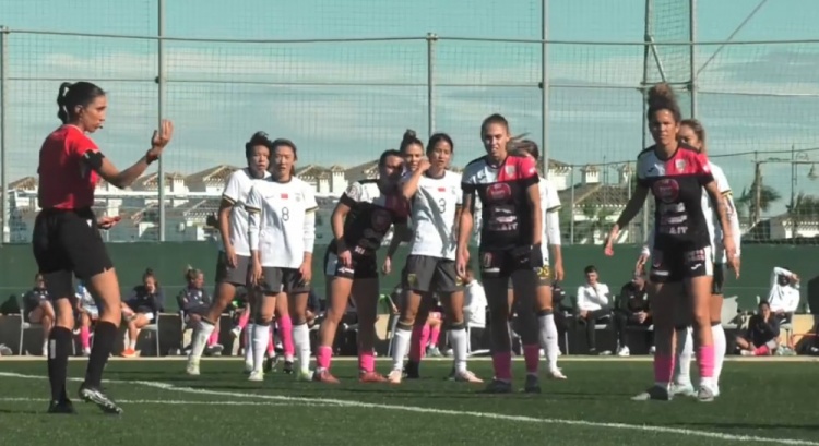 唐佳麗梅開(kāi)二度、邵子欽破門(mén)，中國(guó)女足3-2擊敗Alhama俱樂(lè)部女足