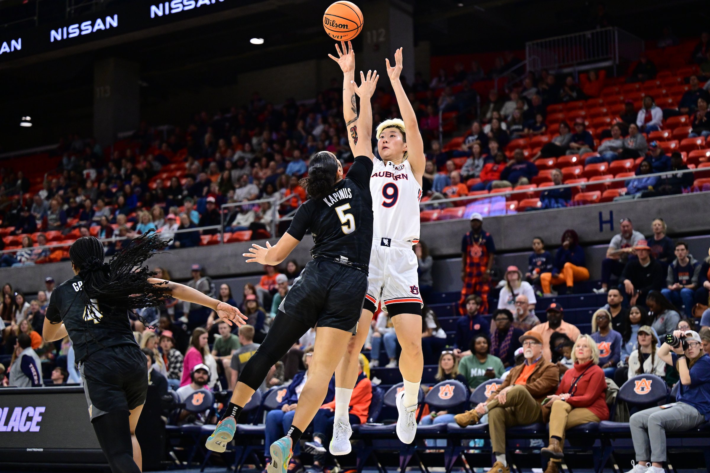  征戰(zhàn)NCAA！鄧雨婷：不太喜歡被稱為“李夢接班人” 未來想進WNBA