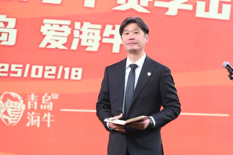  多名媒體人士點評海牛：引援老中青都有，就看李霄鵬的捏合能力了