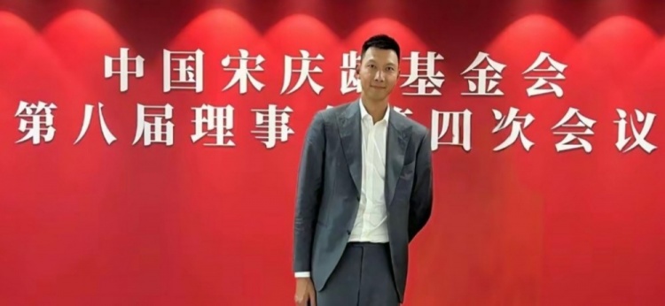 時隔5個月首次公開露面！大河報：易建聯(lián)關(guān)聯(lián)公司成被執(zhí)行人