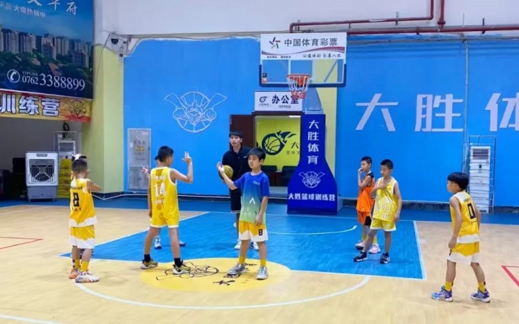  廣東河源體彩少兒籃球培訓(xùn)班：結(jié)營不散場(chǎng)，夢(mèng)想正啟航