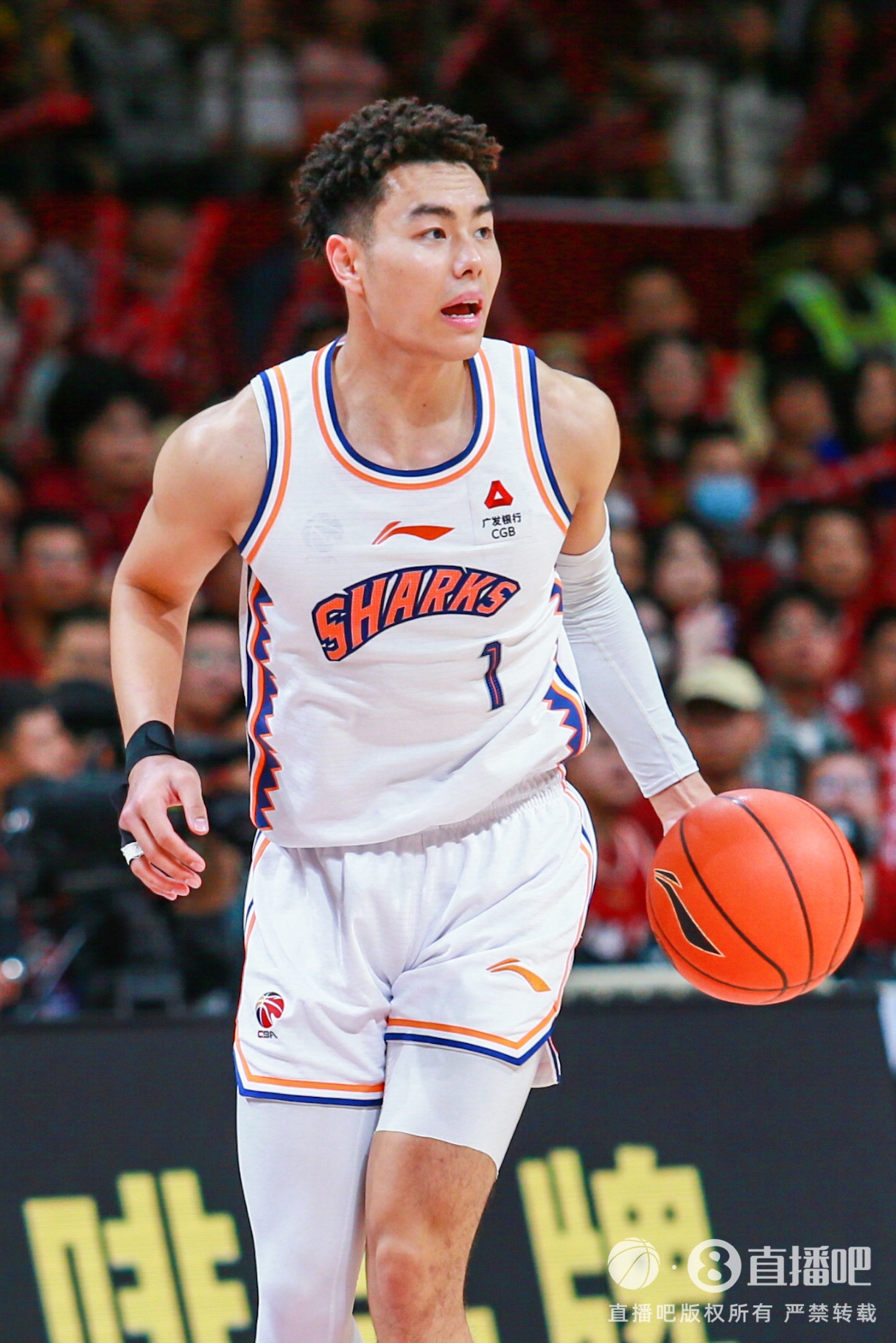  狀態(tài)火熱！李添榮15投10中&三分12中7 得到28分3板2助
