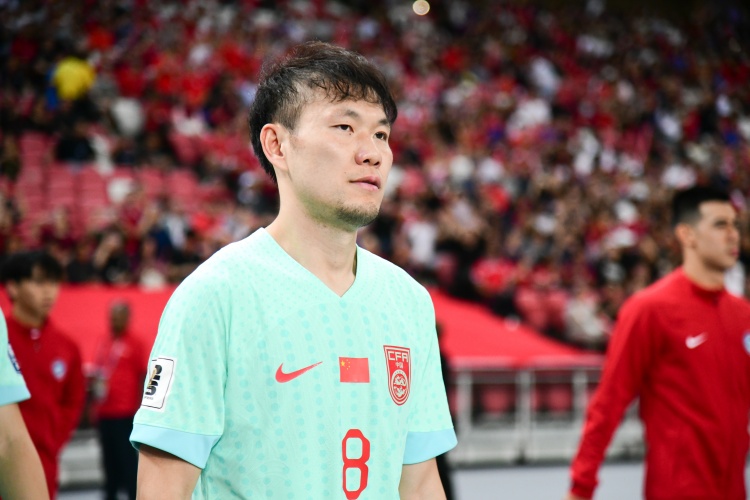  為何一度落選國(guó)足？東體：記者曾詢問過李源一，球員保持沉默