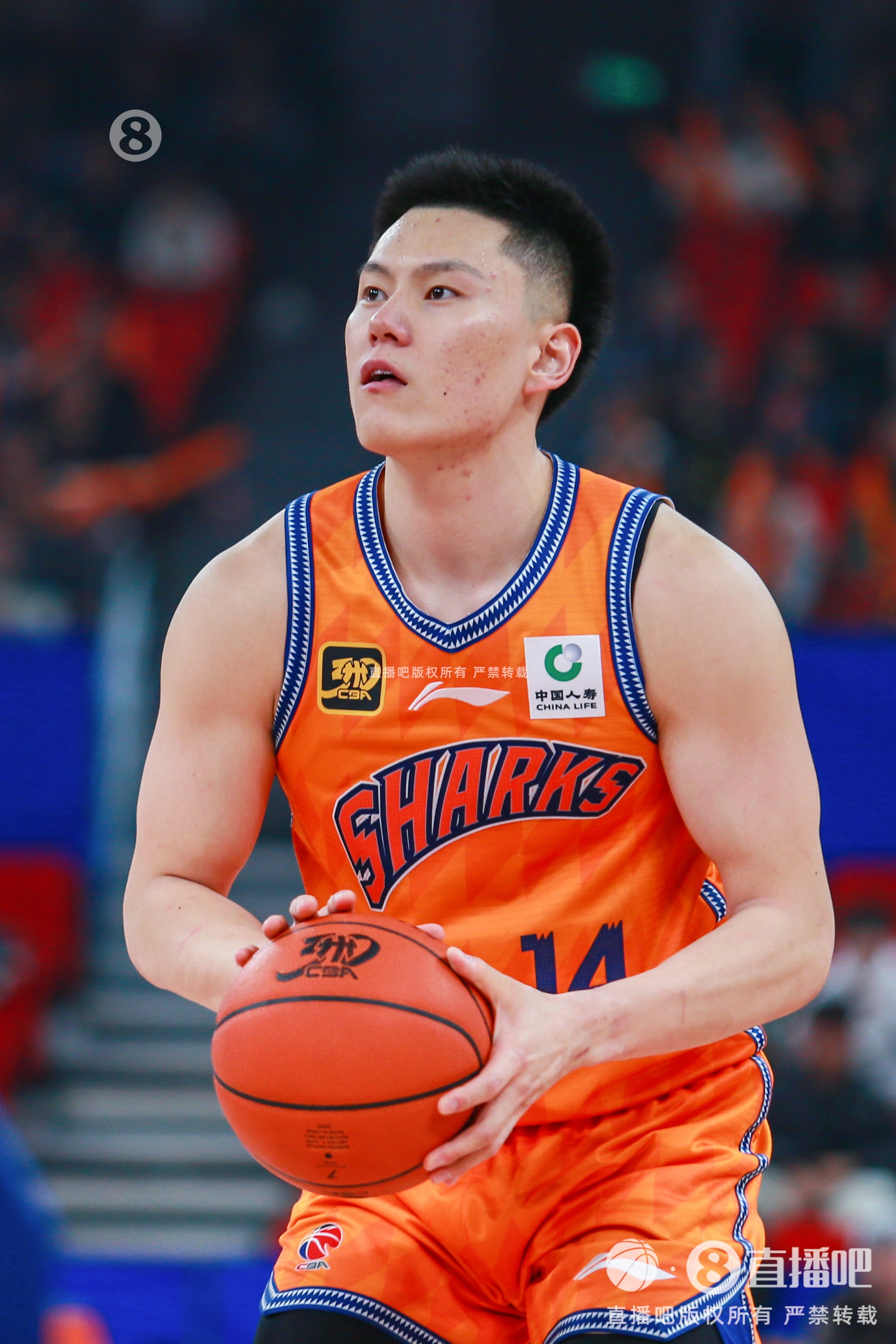  手感火熱！李弘權(quán)半場三分6中5得到15分3板0失誤