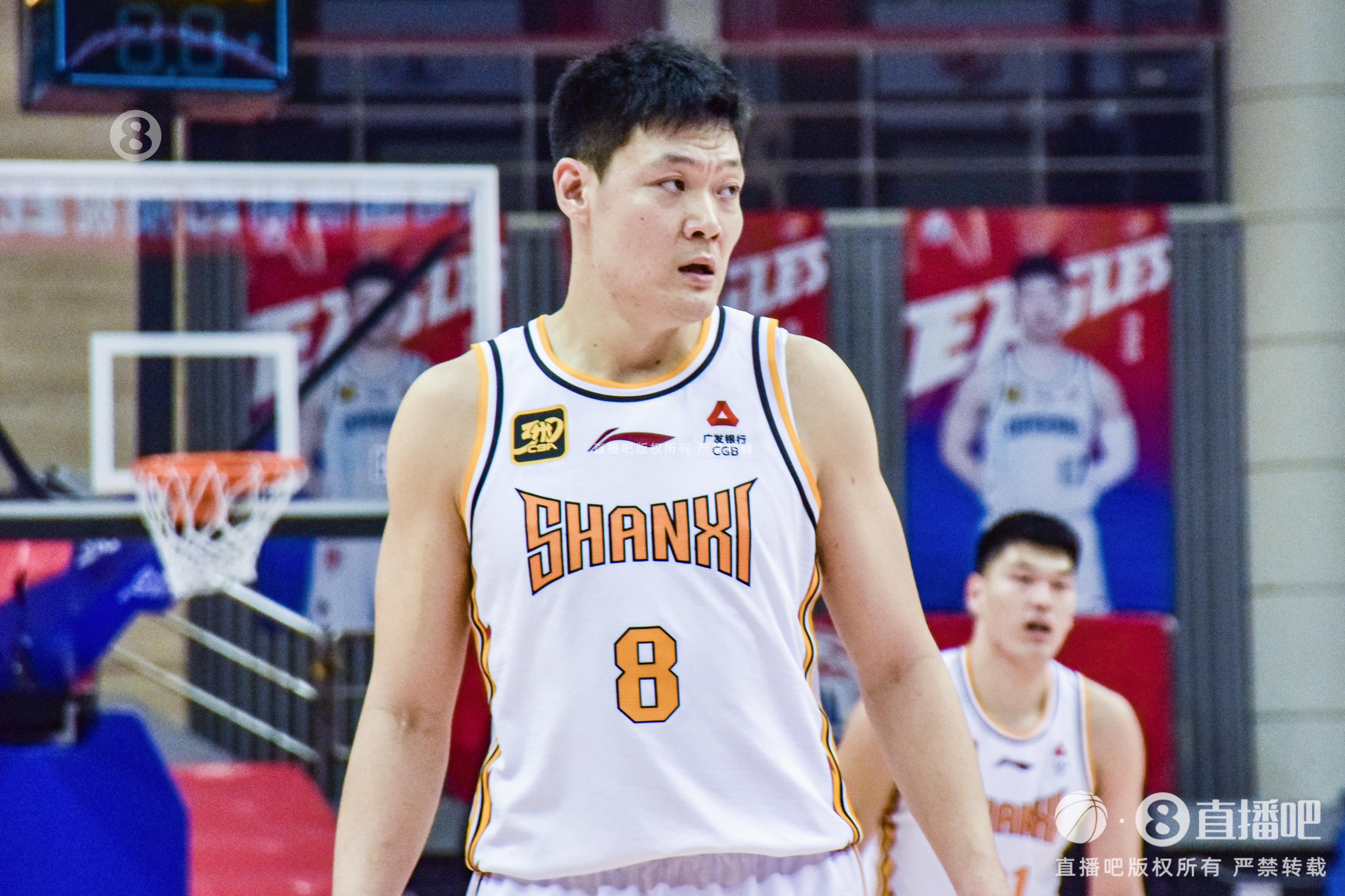  就你還正常！張寧半場8中5拿到10分2板2助