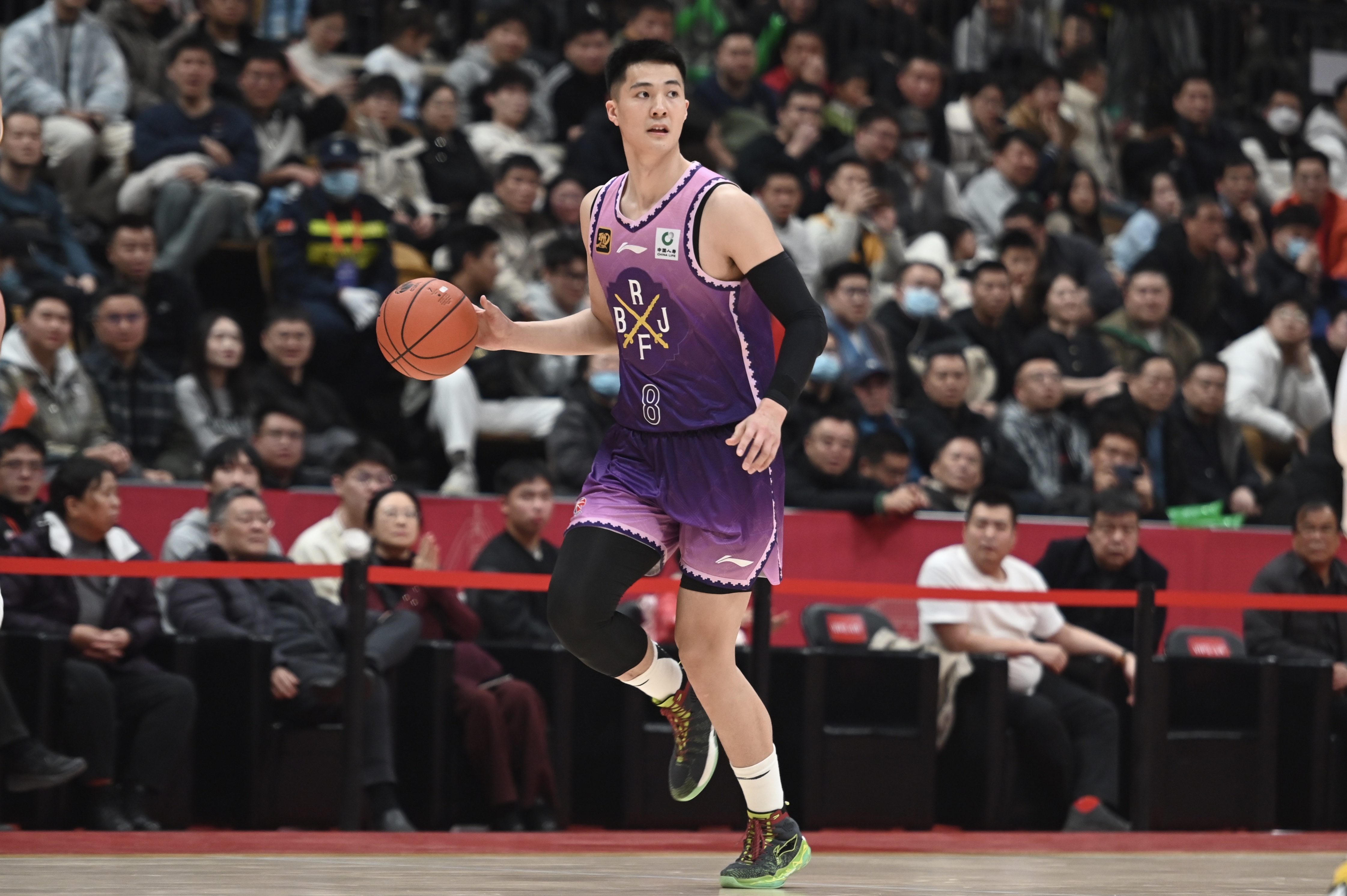  打得不錯！朱松瑋半場6中3&三分2中1拿7分&搶下7個籃板