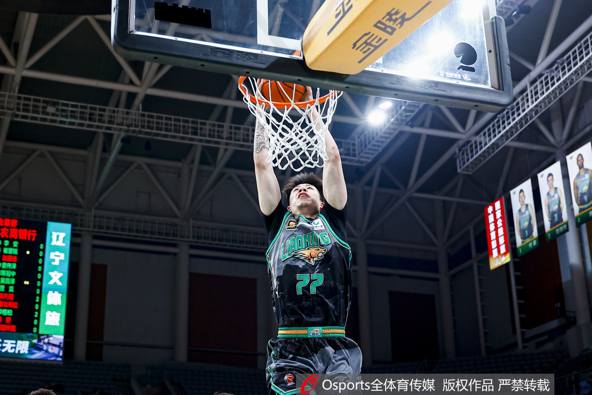  合理且高效！張鎮(zhèn)麟出場(chǎng)24分鐘10中6得12分&送6助攻 正負(fù)值+28