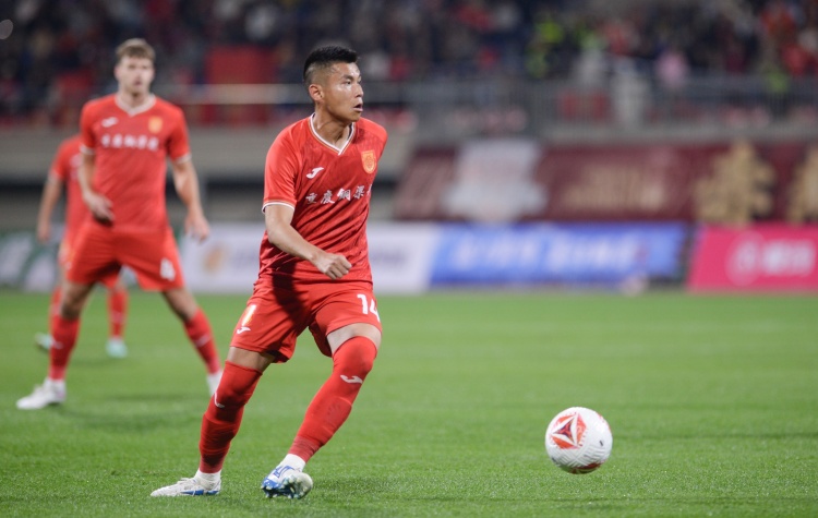 重慶銅梁龍官方：程燁桐傷缺2-3周，黃希揚傷缺1周